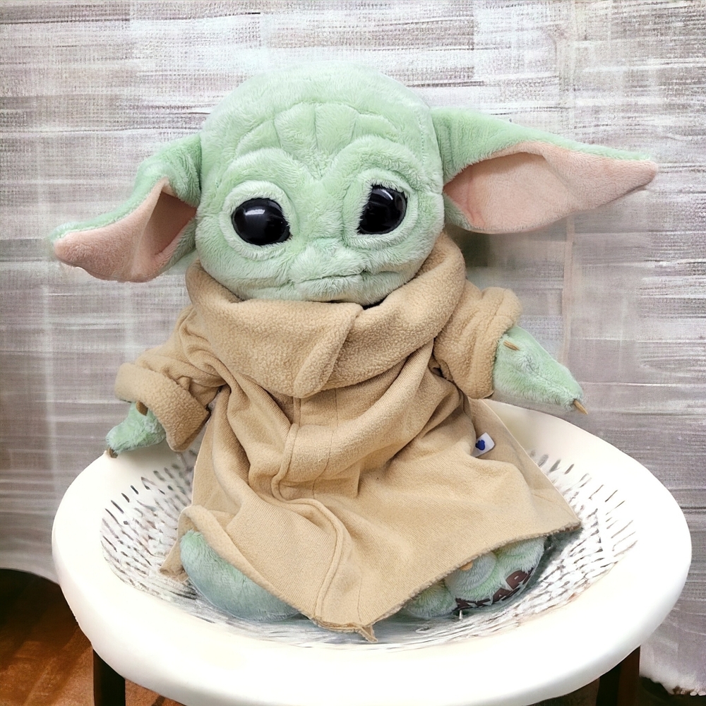 Build-A-Bear workshop The Child baby Yoda 14" plush Grogu Star wars Mandalorian